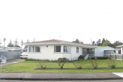 Photo of property in 120 Harlech Street, Mayfair, Hastings, 4122