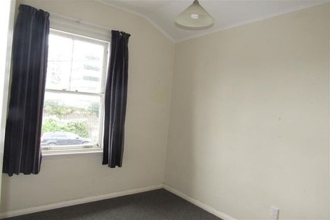 Photo of property in 102 Tinakori Road, Thorndon, Wellington, 6011