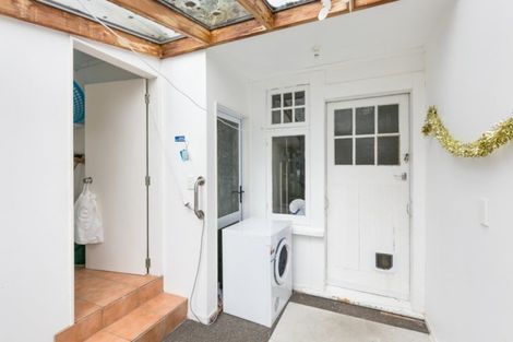 Photo of property in 23 Harland Street, Brooklyn, Wellington, 6021