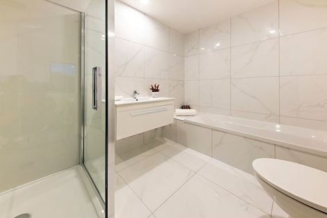 Photo of property in 22 Rere Close, Takanini, 2112