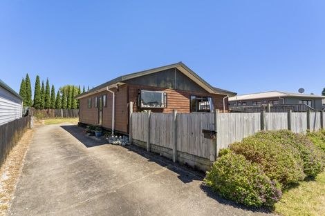 Photo of property in 4 Palmer Court, Paraparaumu, 5032