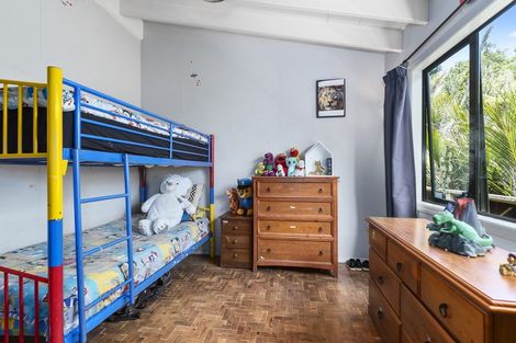 Photo of property in 166 Opanuku Road, Henderson Valley, Auckland, 0612