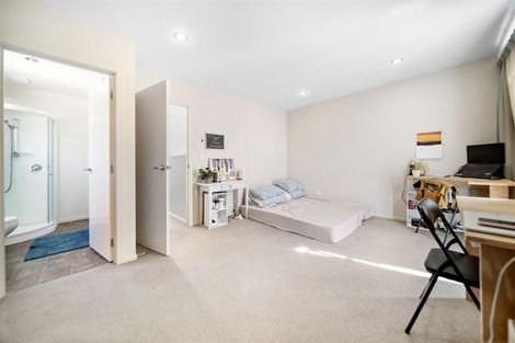 Photo of property in 4 Onslow Road, Lake Hayes, Queenstown, 9304