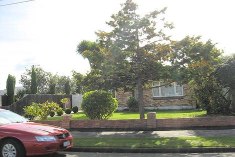 Photo of property in 2/24 Wentworth Street, Ilam, Christchurch, 8041