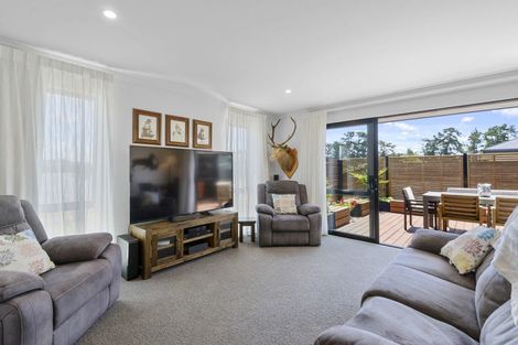 Photo of property in 11 Suffolk Drive, Kirwee, 7571