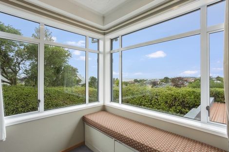 Photo of property in 121 Kenmure Road, Belleknowes, Dunedin, 9011