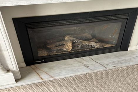 Photo of property in 14 Kaseng Place, East Tamaki Heights, Auckland, 2016