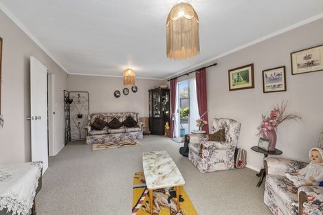 Photo of property in 36 Signal Street, Foxton Beach, Foxton, 4815