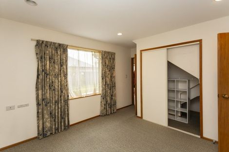 Photo of property in 2/48 Colwyn Street, Bryndwr, Christchurch, 8053