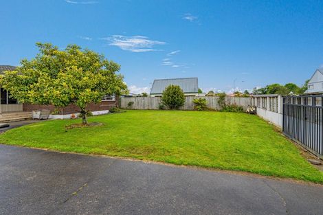 Photo of property in 7 Denver Place, Milson, Palmerston North, 4414