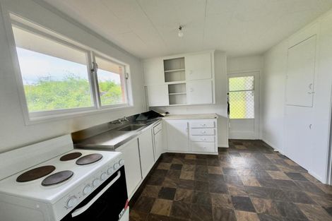 Photo of property in 17 Geoffrey Place, Mangere East, Auckland, 2024