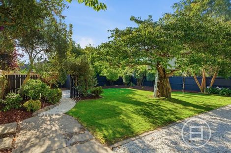 Photo of property in 11 Moyna Avenue, Dallington, Christchurch, 8061