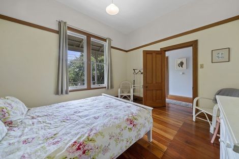 Photo of property in 35 Strasbourge Street, Martinborough, 5711