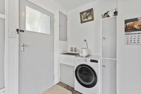 Photo of property in 73 Great North Road, Saint Johns Hill, Whanganui, 4501