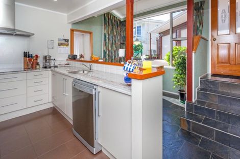 Photo of property in 10 Springfield Avenue, Ngarimu Bay, Thames, 3575