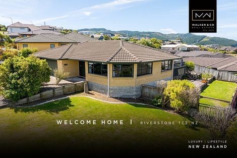Photo of property in 16 Kirton Drive, Riverstone Terraces, Upper Hutt, 5018