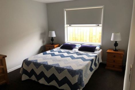 Photo of property in 33 Kahuparere Crescent, Pyes Pa, Tauranga, 3112