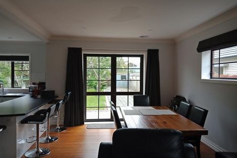 Photo of property in 5 Anderson Grove, Epuni, Lower Hutt, 5011