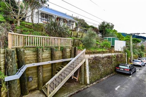 Photo of property in 24 Cunningham Terrace, Lyttelton, 8082