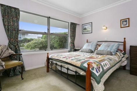 Photo of property in 5 Woodstock Crescent, Leamington, Cambridge, 3432