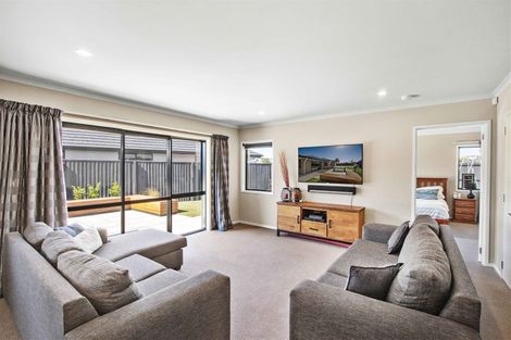 Photo of property in 16 Wootton Place, Kaiapoi, 7630