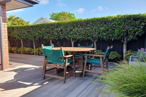 Photo of property in 118b Somerfield Street, Somerfield, Christchurch, 8024