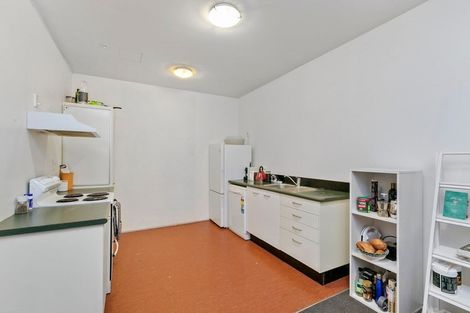 Photo of property in City Lodge, 303/115 Vivian Street, Te Aro, Wellington, 6011