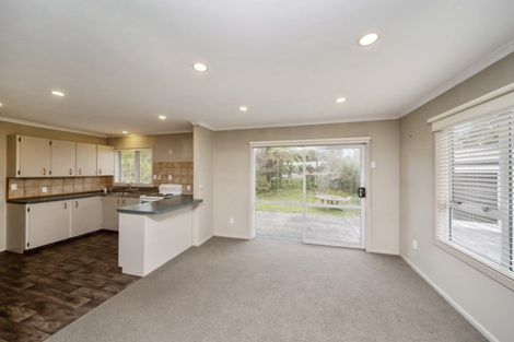 Photo of property in 37 Broadway, Stratford, 4332