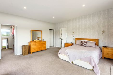 Photo of property in 25 Mahurenga Lane, Te Horo, Otaki, 5581