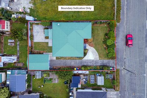 Photo of property in 1 Dixon Street, Waimate, 7924