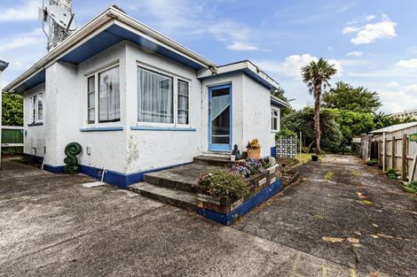 Photo of property in 31 David Street, Westown, New Plymouth, 4310