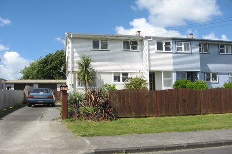 Photo of property in 68a Arimu Road, Papakura, 2110