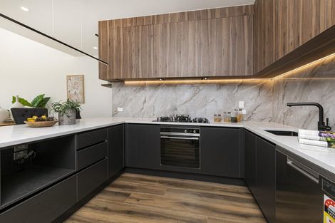 Photo of property in 6 Paihere Street, Huapai, Kumeu, 0810