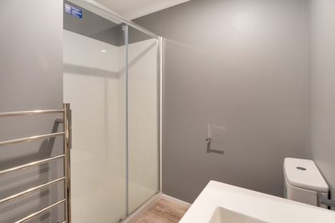 Photo of property in 2/10 Marion Street, Silverstream, Upper Hutt, 5019