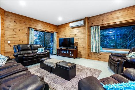 Photo of property in 1142 Moonshine Road, Judgeford, Porirua, 5381