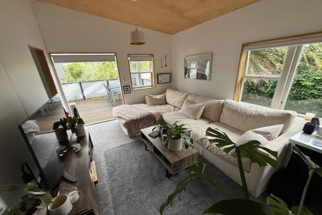 Photo of property in 890 Beach Road, Waiake, Auckland, 0630