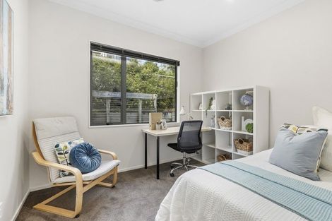 Photo of property in 4 Edington Grove, Churton Park, Wellington, 6037