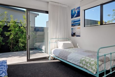 Photo of property in 15 Awatira Drive, Papamoa Beach, Papamoa, 3118