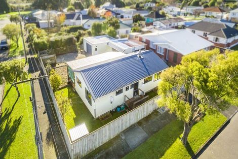 Photo of property in 3 Hazel Street, Ebdentown, Upper Hutt, 5018