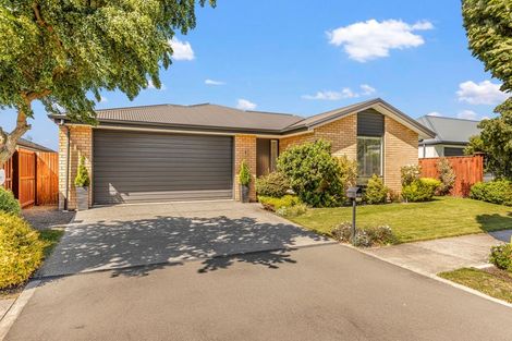 Photo of property in 18 Lansdowne Way, Rolleston, 7615
