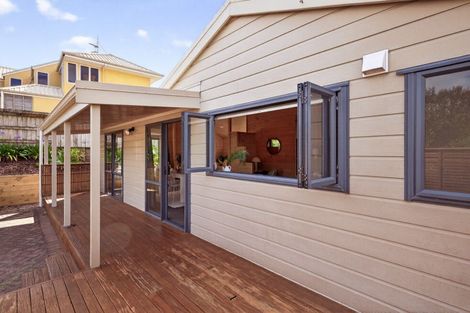 Photo of property in 340b Oceanbeach Road, Mount Maunganui, 3116