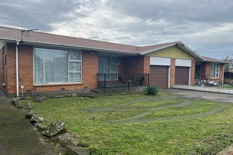 Photo of property in 1/242a Sawyers Arms Road, Bishopdale, Christchurch, 8053