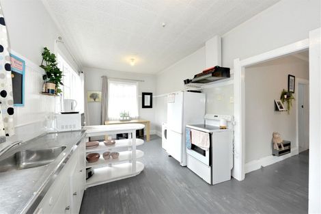 Photo of property in 13c Inglis Street, Phillipstown, Christchurch, 8011