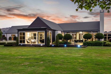 Photo of property in 98 Sutherlands Road, Halswell, Christchurch, 8025