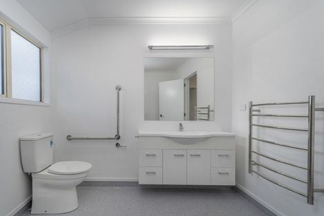 Photo of property in 8 Seascape Avenue, Whitianga, 3510