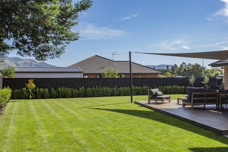 Photo of property in 19 Ruru Place, Oxford, 7430