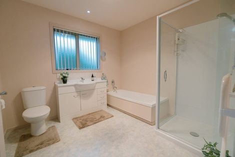 Photo of property in 81 Charlton Road, Gore, 9710