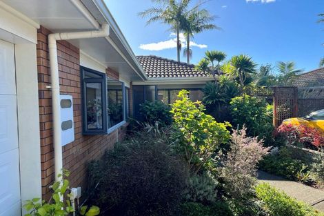 Photo of property in 2/2 Lanark Road, Kerikeri, 0230