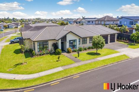 Photo of property in 45 Hadley Wood Drive, Wattle Downs, Auckland, 2103
