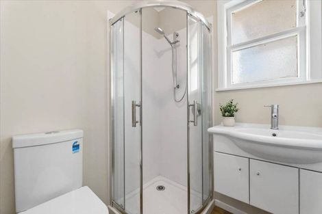 Photo of property in 3a Hilltop Road, Parkvale, Tauranga, 3112